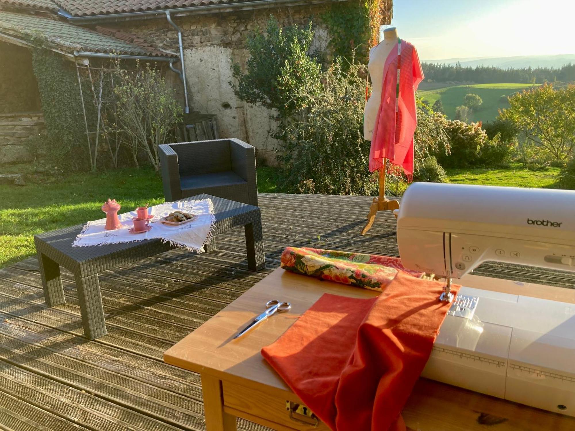 Eco-Gite Cottage Panoramique, Terrasses, Baby Foot, 150 M2 Renove Et Agrandi En 2024, Activites Proposees Champagnac-le-Vieux Eksteriør bilde